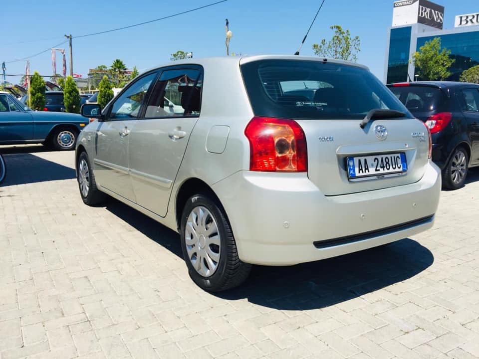 Toyota Corolla Viti 2005 Kambio Automatike / Nafte