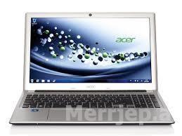 ACER V5-571G i3G2 8 180SSD  GT710 ''PERFEKTE'' 