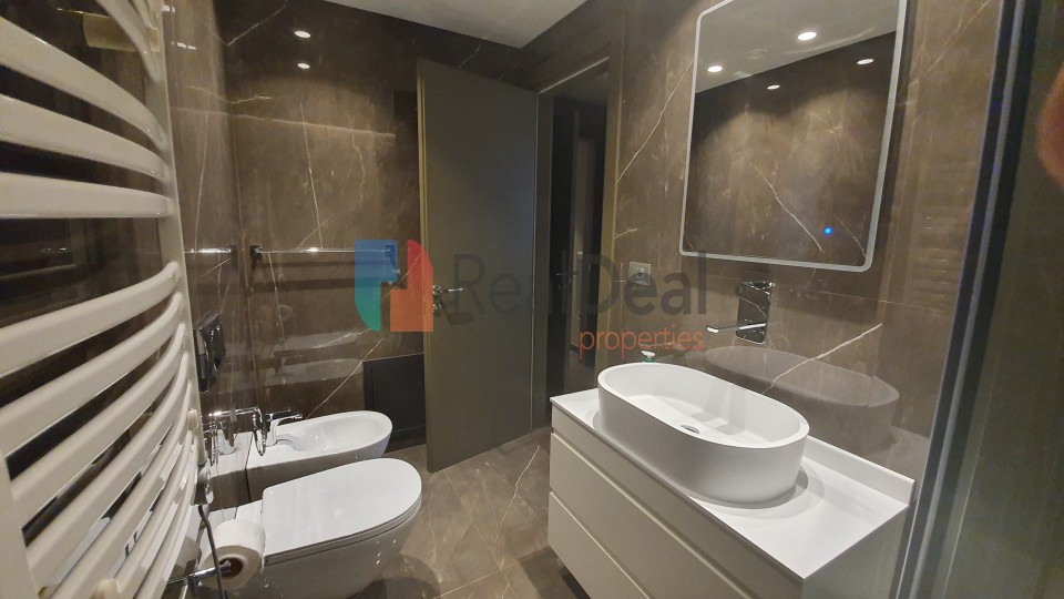 Ne Zemer Te Tiranes Shitet Super Apartament 2+1+2 Me Ultra Investim!!! - 110m2