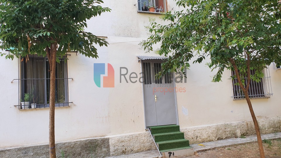 Shitet Apartament 2+1 ne Zog te Zi!!! - 61m2