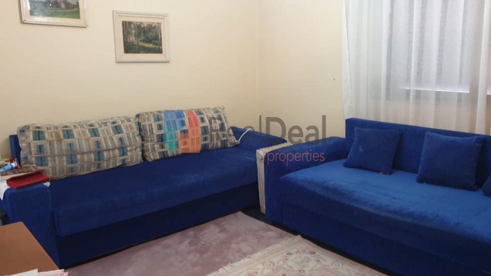 Rruga E Kavajes, Shitet Apartament 1+1 I Pershtashem Per Investim - 57m2