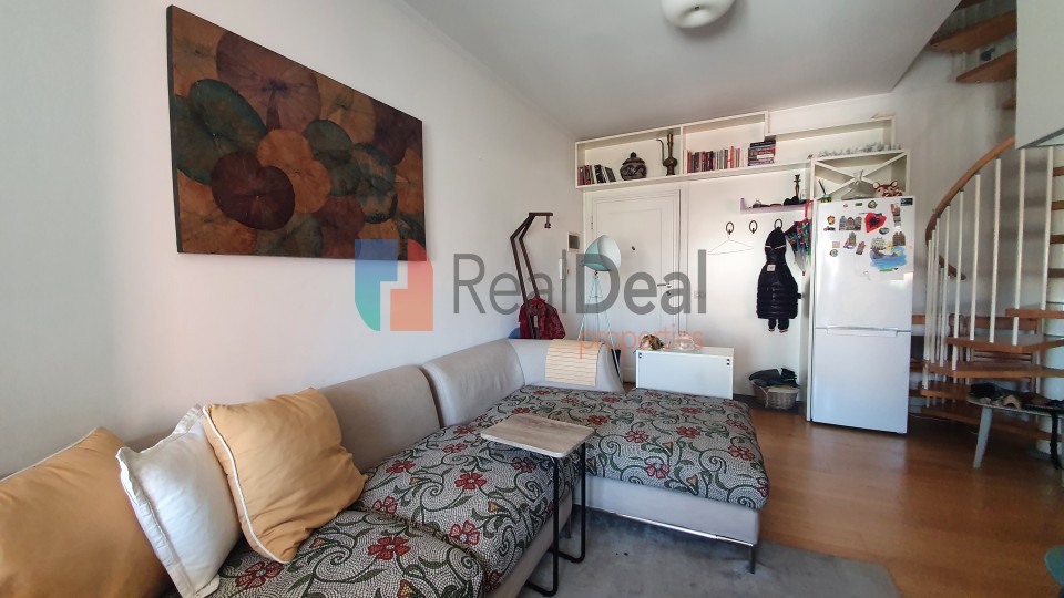 Shitet Duplex 3+1 Me Pamje Nga Liqeni (+1 post parkimi) - 120m2