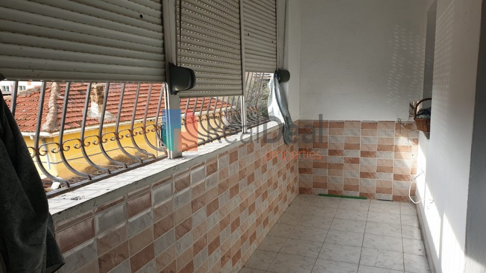 Rruga Bardhyl, Shitet Apartament 3+1+2 Me Hapesira Te Bollshme - 156m2