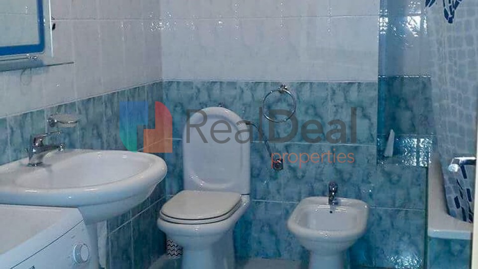 Prane Ambasades Amerikane Shitet Apartament 1+1 - 87m2