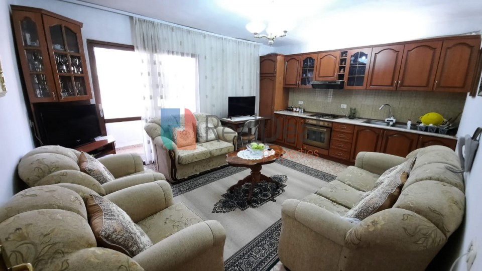 Ne Kinostudio, Shitet Apartament 1+1 Me Orientim Perendim!! - 48m2