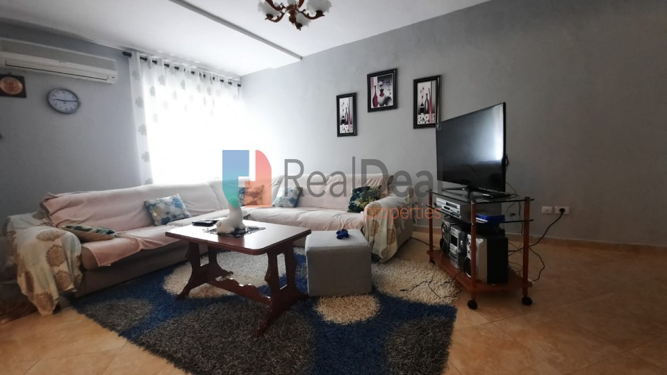 Irfan Tomini, Shitet Apartament 2+1 Me Siperfaqe Te Bollshme! - 125m2