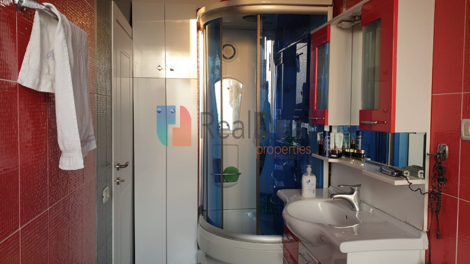 Prane Pediatrise, Shitet Apartament 1+1 - 69m2