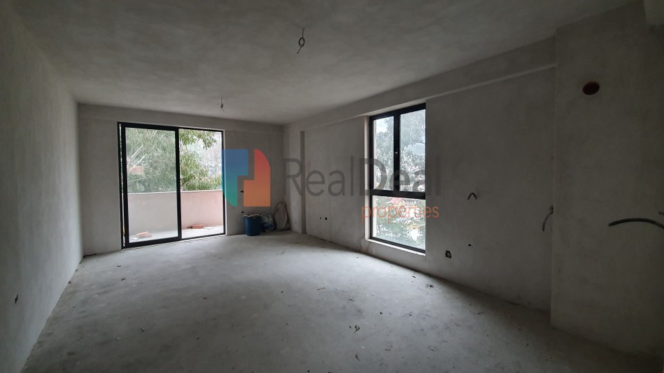 Ne Shkoze, Shitet Super Ap.2+1 - 105m2