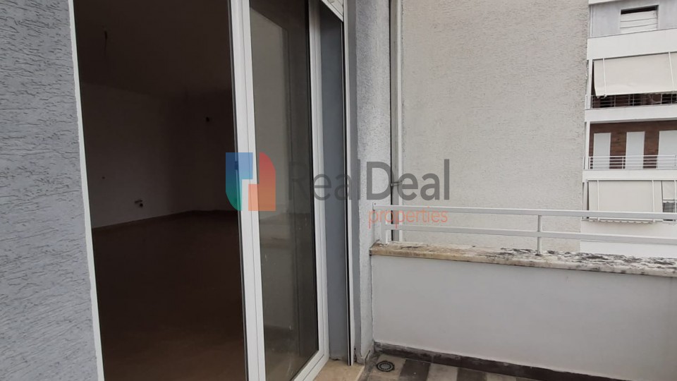 Ne Fresk ne rrugen e Dajtit shitet apartament 2+1+2 me planimetri te rregullt !!! - 116m2