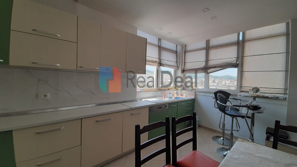 NE RRUGEN SULEJMAN DELVINA SHITET APARTAMENT 2+1 ME GATIM TE VECUAR !!! - 91m2