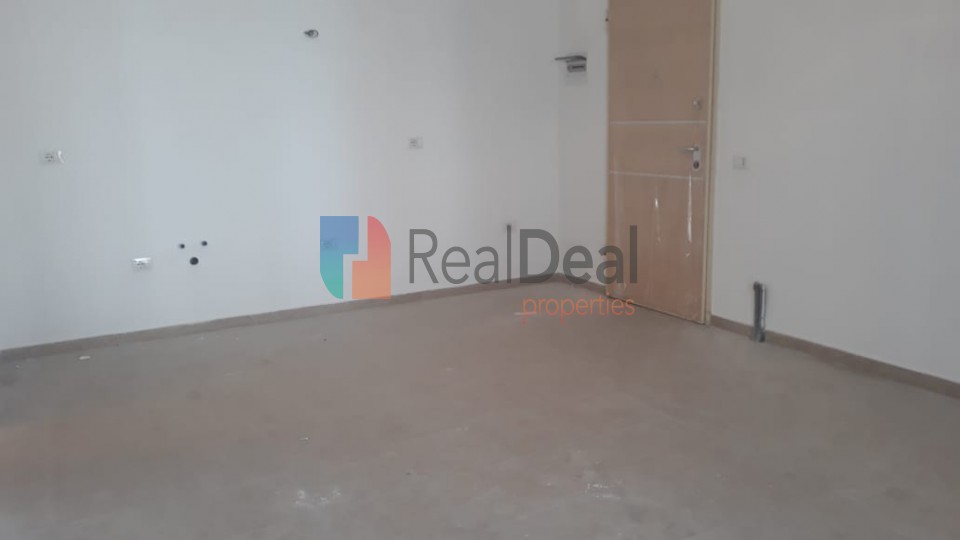 Prane Qendres, Shitet Apartament 1+1 me Strukture Perfekte !! - 67m2
