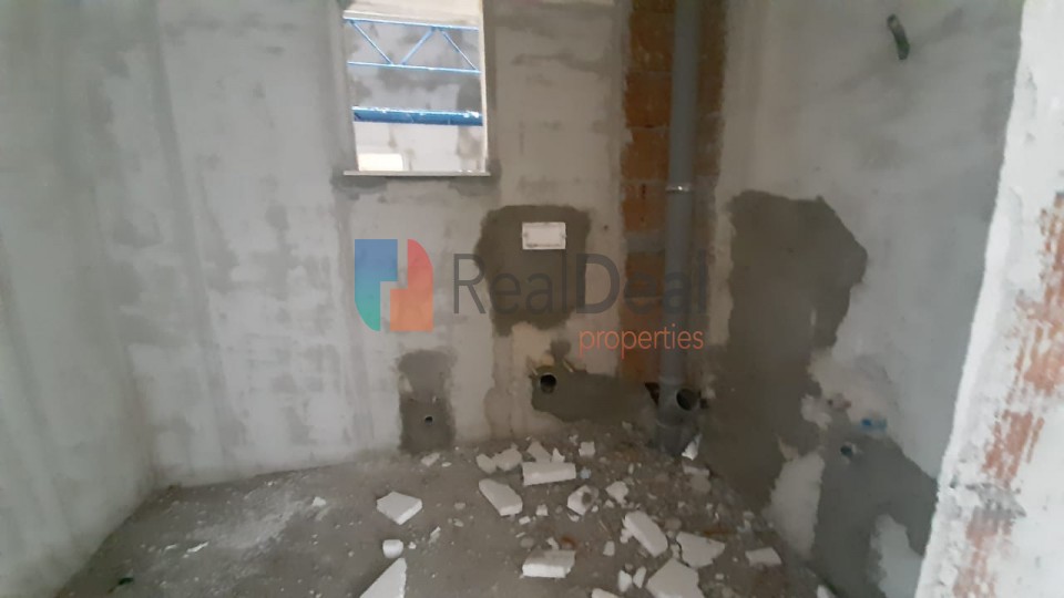 Shitet Aparatment 2+1+2 me Cmim Kleringu, prane QSUT !!! - 93m2