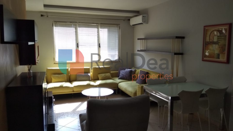 Tek Astiri, ne Rrugen Mikel Maruli, shitet Apartament 2+1. - 117m2