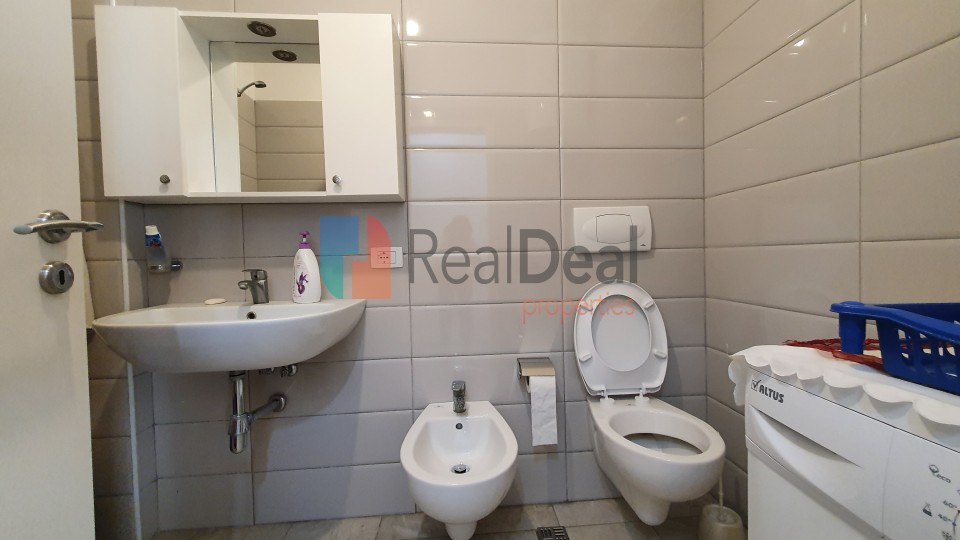 Kompleksi Magnet, Shitet Apartament 1+1 I Pershtatshem Per Investim! - 60m2