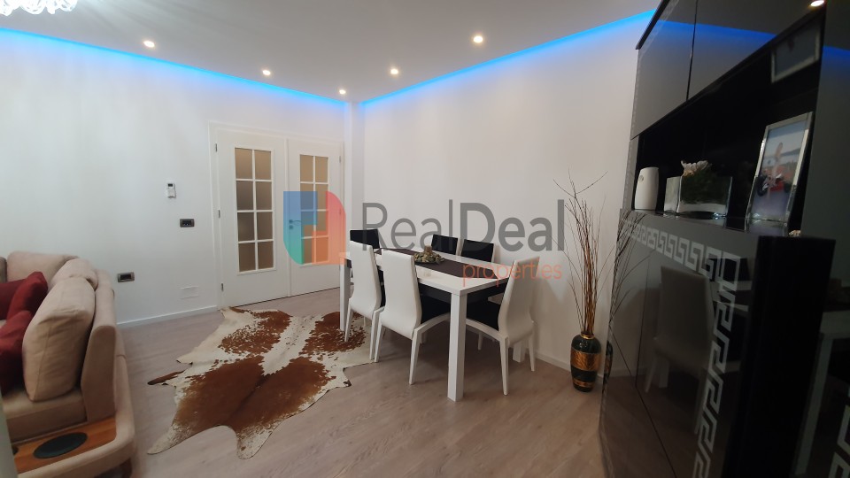 Rruga Margarita Tutulani, Shitet Super Apartament 2+1 I Investuar! - 102m2