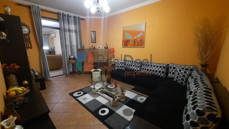 Ne Rrugen E Elbasanit, Shitet Apartament 4+1 Me Hapesira Te Bollshme!! - 136m2
