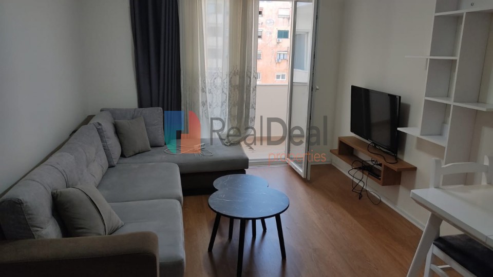 Tek Brryli Shitet Apartament 1+1 Ndertim i Ri ! - 60m2