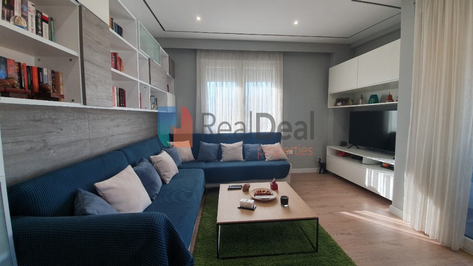 Shitet super apartament prane kompleksit Kika 2 - 90m2