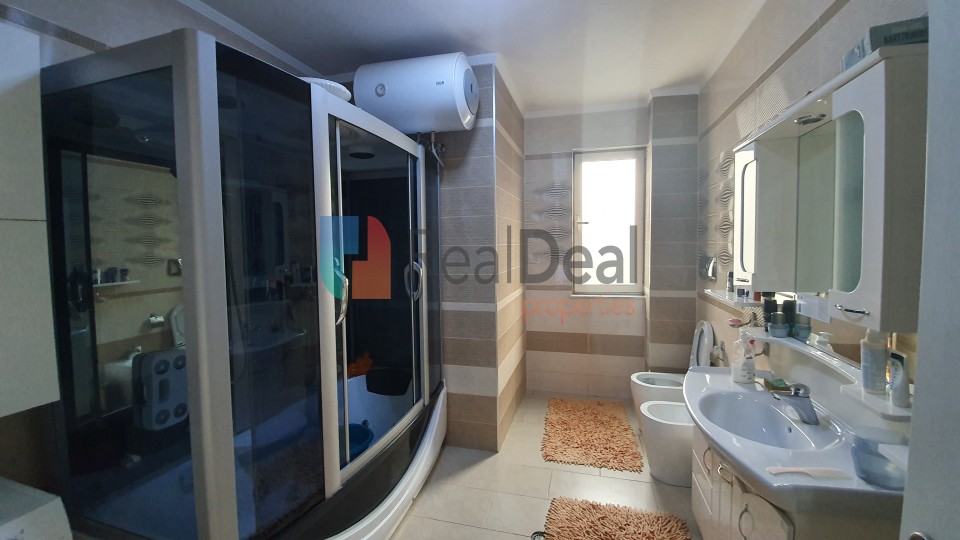 Ne Fresk Shitet Super Apartament 2+1 - 128m2