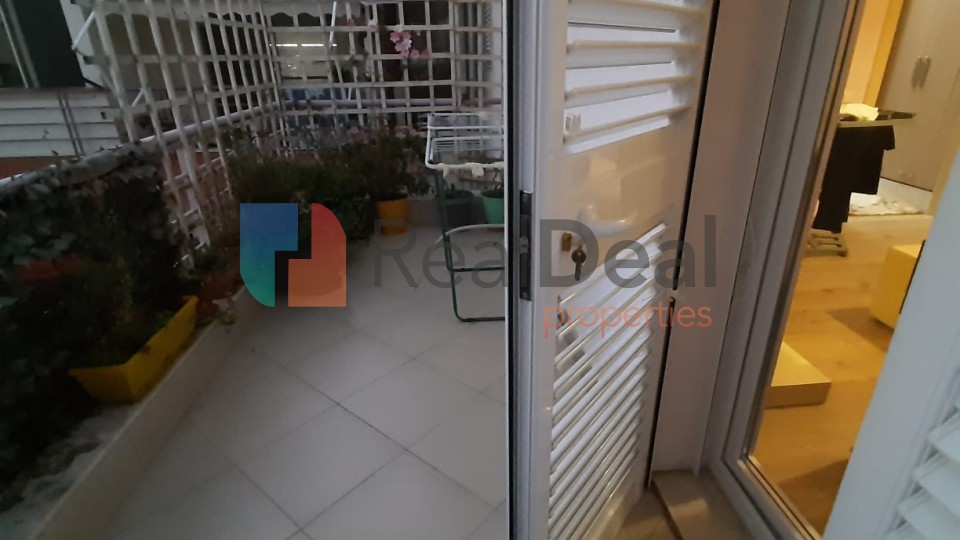 Shitet Papafingo ne Fresk me Orientim Perfekt !!! - 122m2