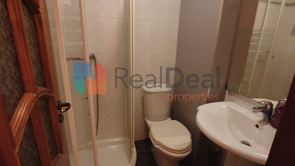 Ne Myslym Shyr Shitet Super Apartament 3+1, Me Cmim Tregu - 120m2