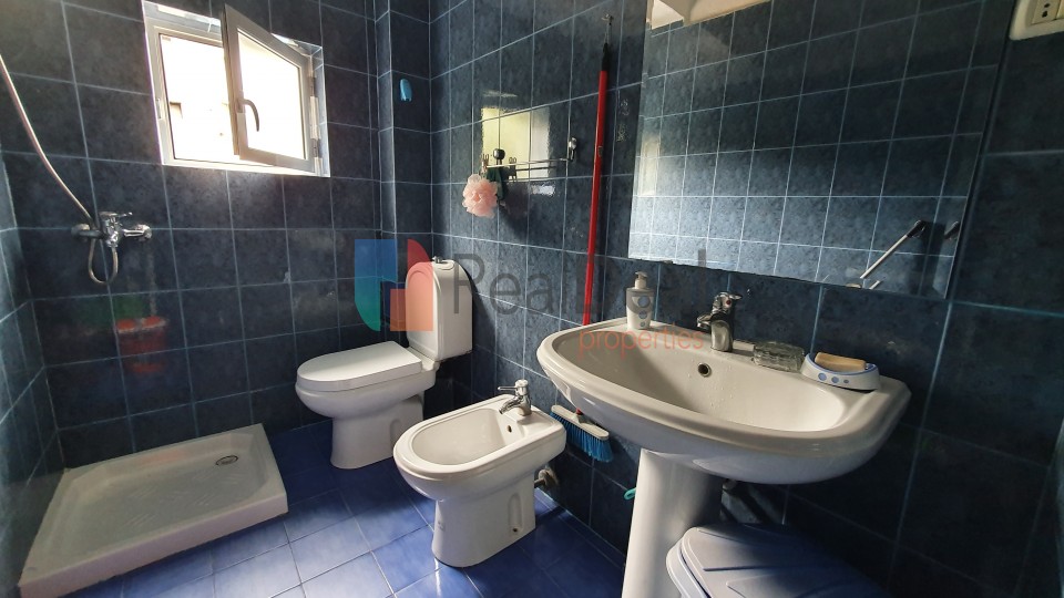 Ne Bllok, Shitet Apartament 2+1 Per Investim! - 59m2