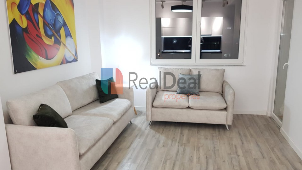 Tek Shkolla Baletit, Shitet Super Apartament 1+1, I investuar - 65m2