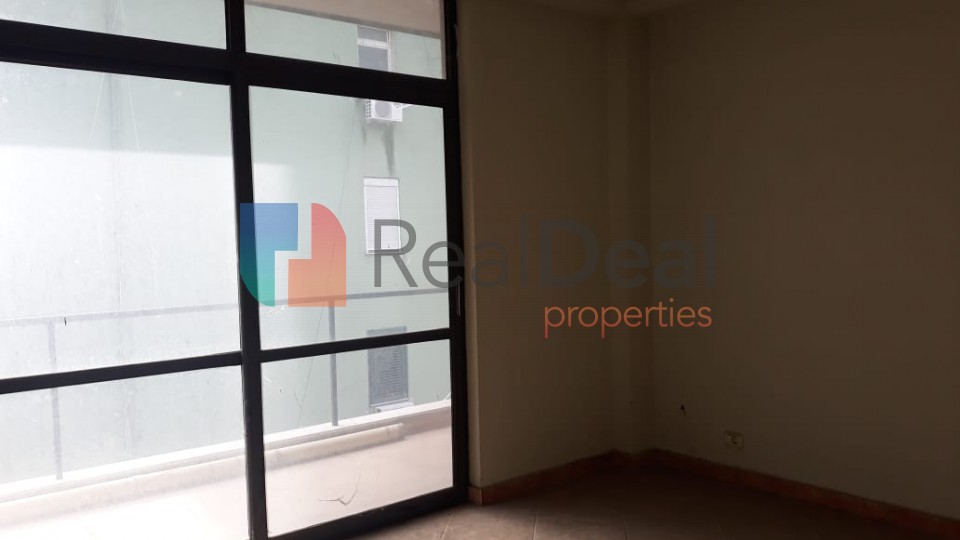 Prane Kafe Roma, Jepet Apartament me Qira per Zyra! - 110m2