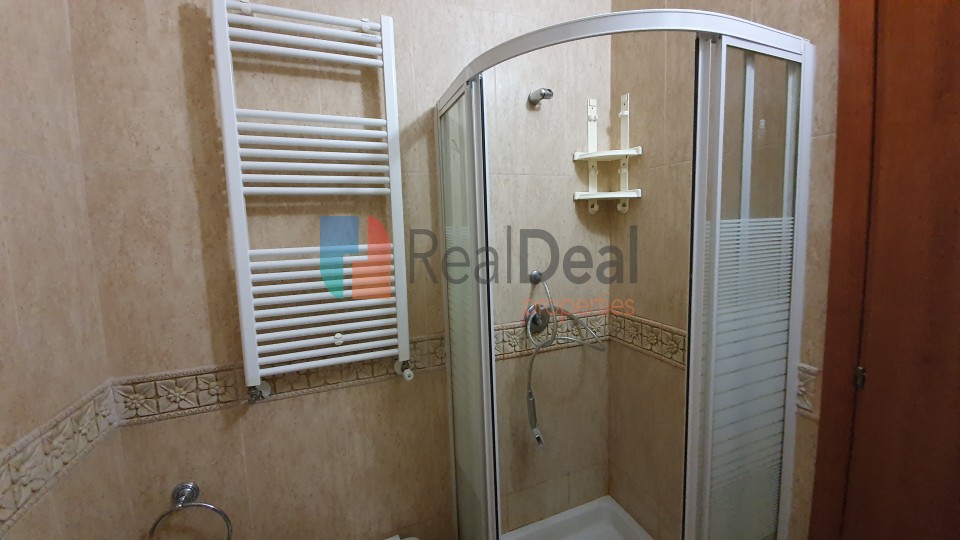 Nje Nder Lagjet Me Te Vjetra Dhe Historike Ne Tirane, Jepet Me Qira Apartament 1+1! - 57m2