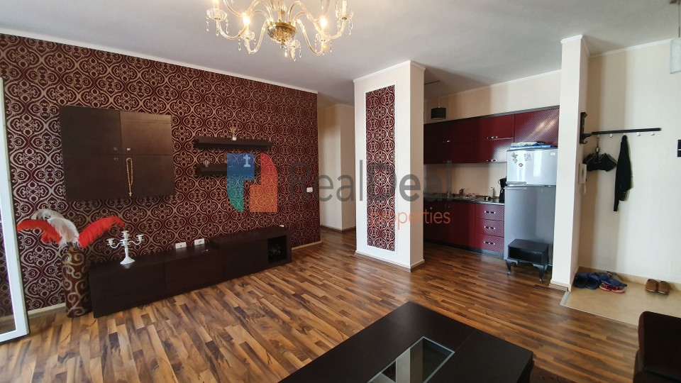 Tek Ali Demi, Jepet me Qira apartament 1+1! - 75m2