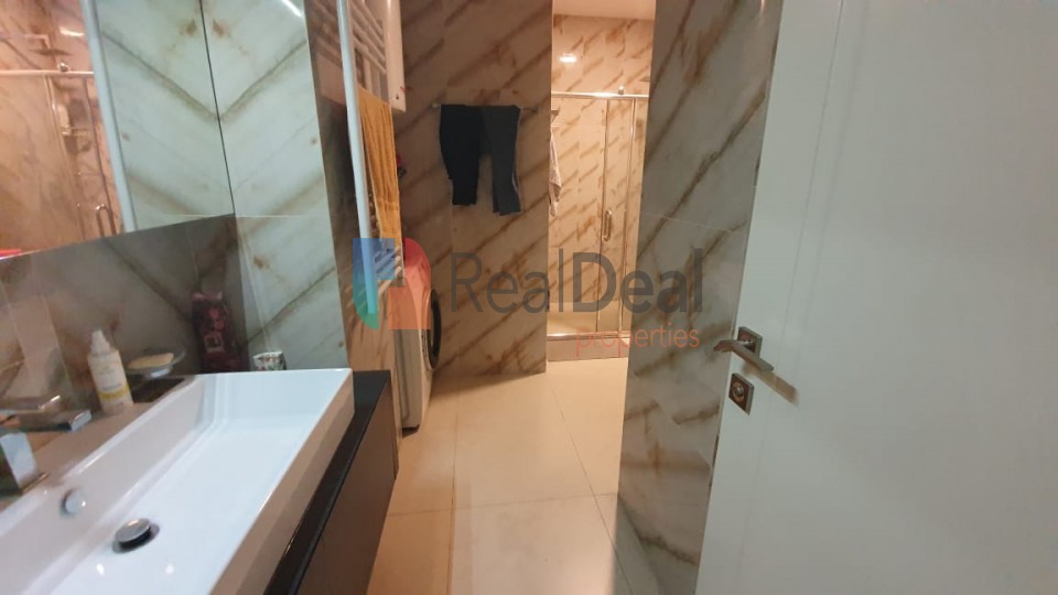 Tek Kompleksi Delijorgji, Jepet Me Qira Super Apartament 1+1 - 71m2