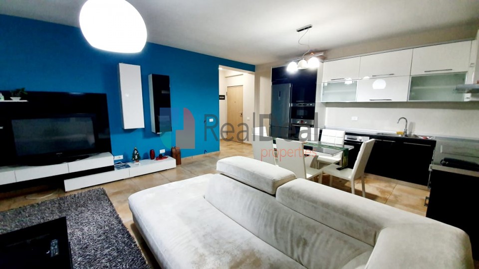 Tek Kodra E Diellit Jepet Me Qira Apartament 2+1 - 101m2