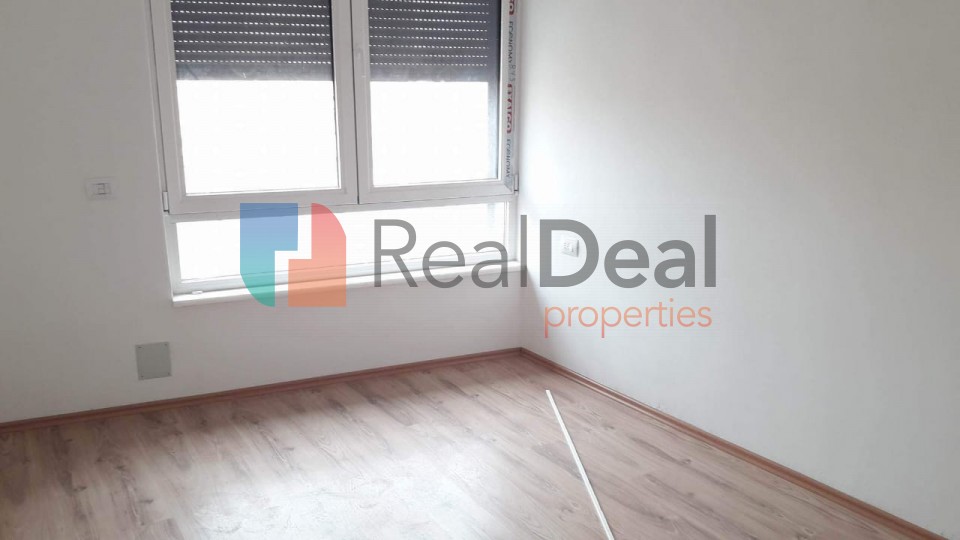 Te Myslym Shyri, Jepet Apartament 1+1 me Qira - 90m2