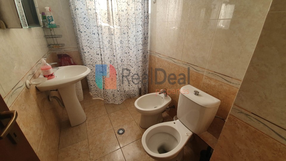 Te Fusha E Aviacionit Jepet Me Qira Apartament 2+1 I Mobiluar! - 90m2