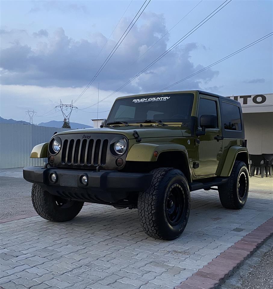  Jeep Wrangler 3.8 benzine Cabriolet viti 10/2008 