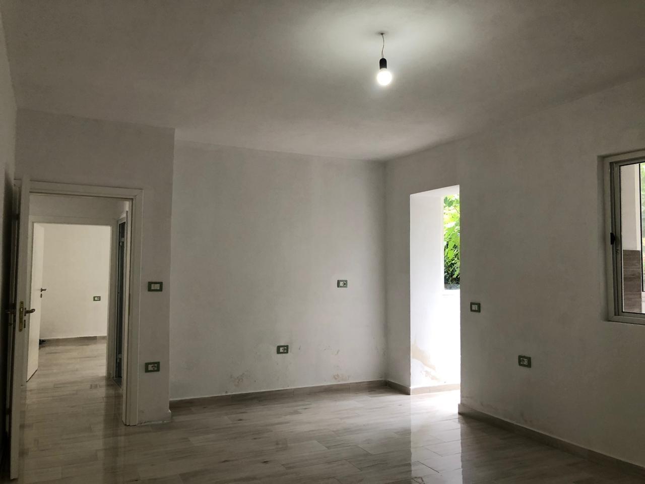 Apartament Kati i 1 Pallat