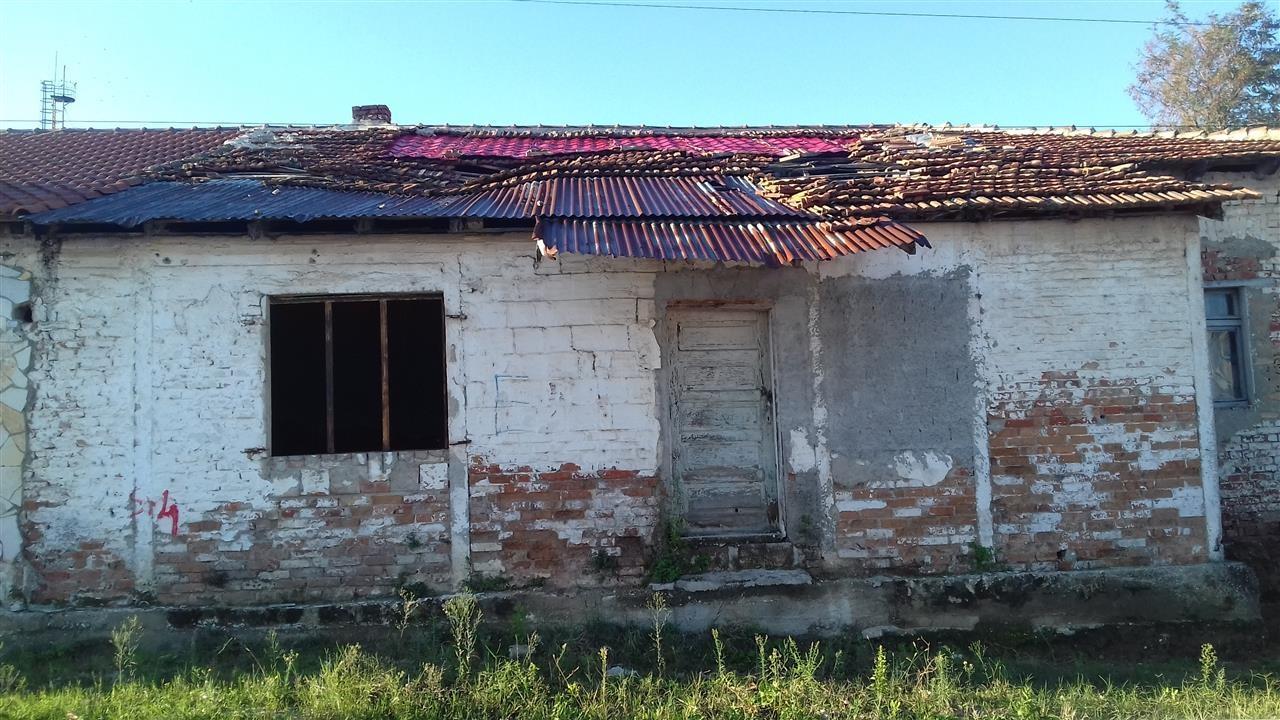 shtepi ne patos afer qendres per biznes