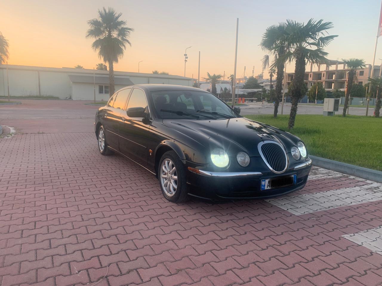  Jaguar S-Type 