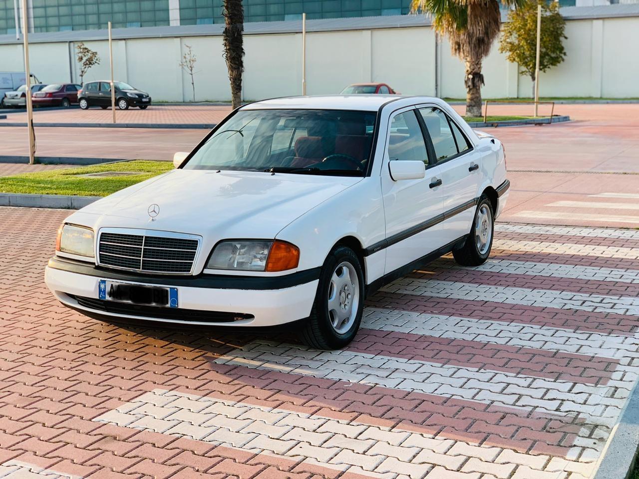  MercedesBenz C180 Benzin Gaz 