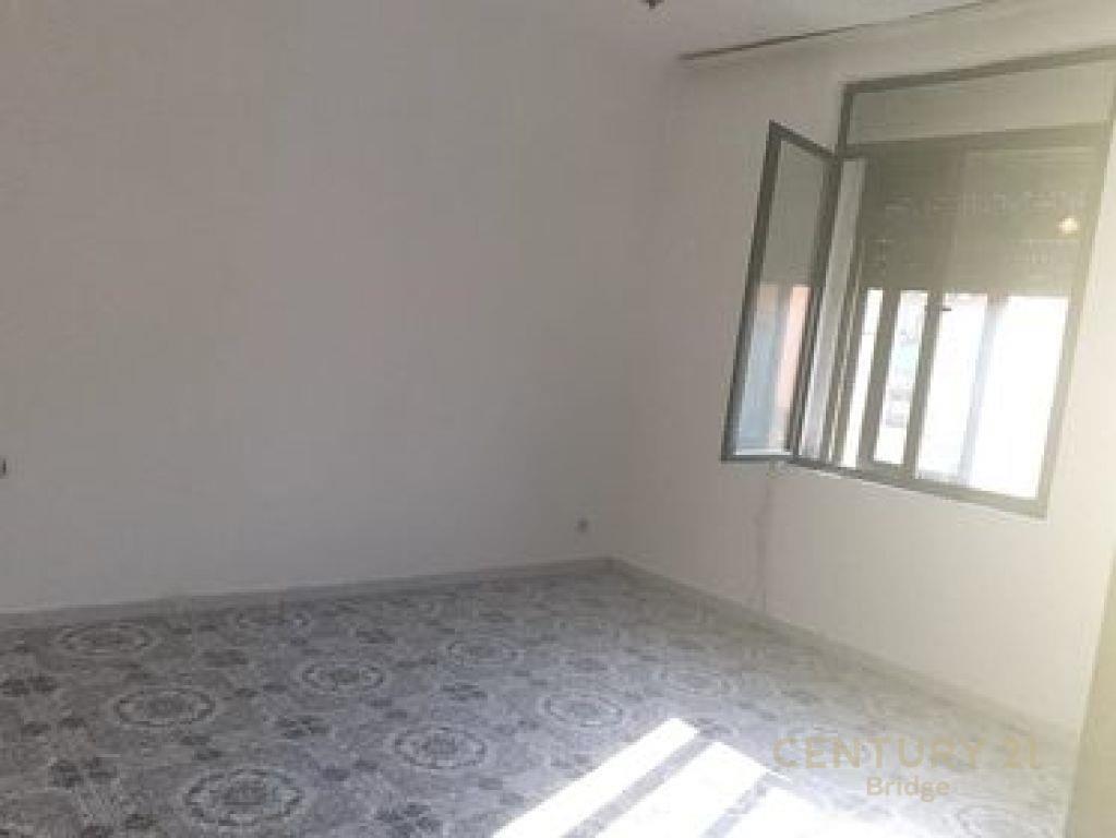 SHITET APARTAMENT 2+1 NE RRUGEN E DURRESIT!