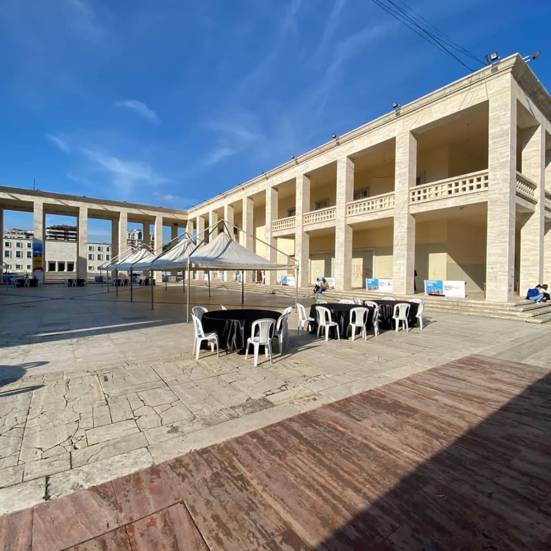 Tenda me qera 0683010817