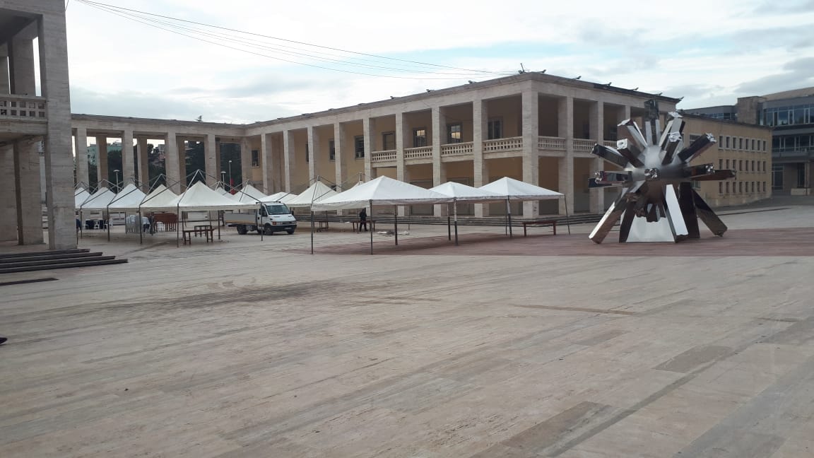 Tenda cadra karrige me qera 0683010817