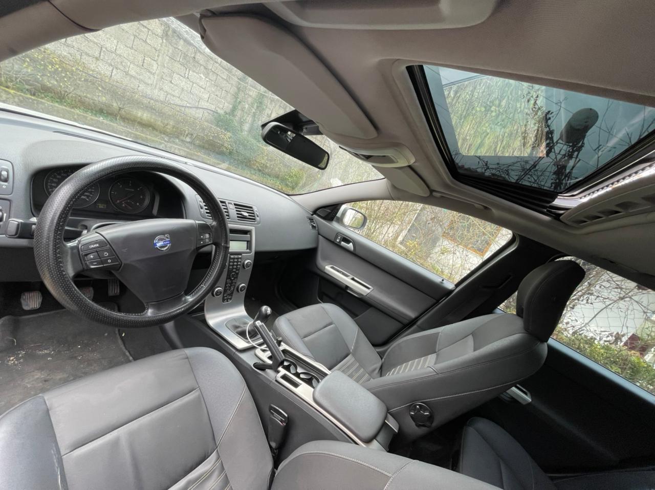 Volvo V50 Viti 2007 Kambio Manuale / Nafte