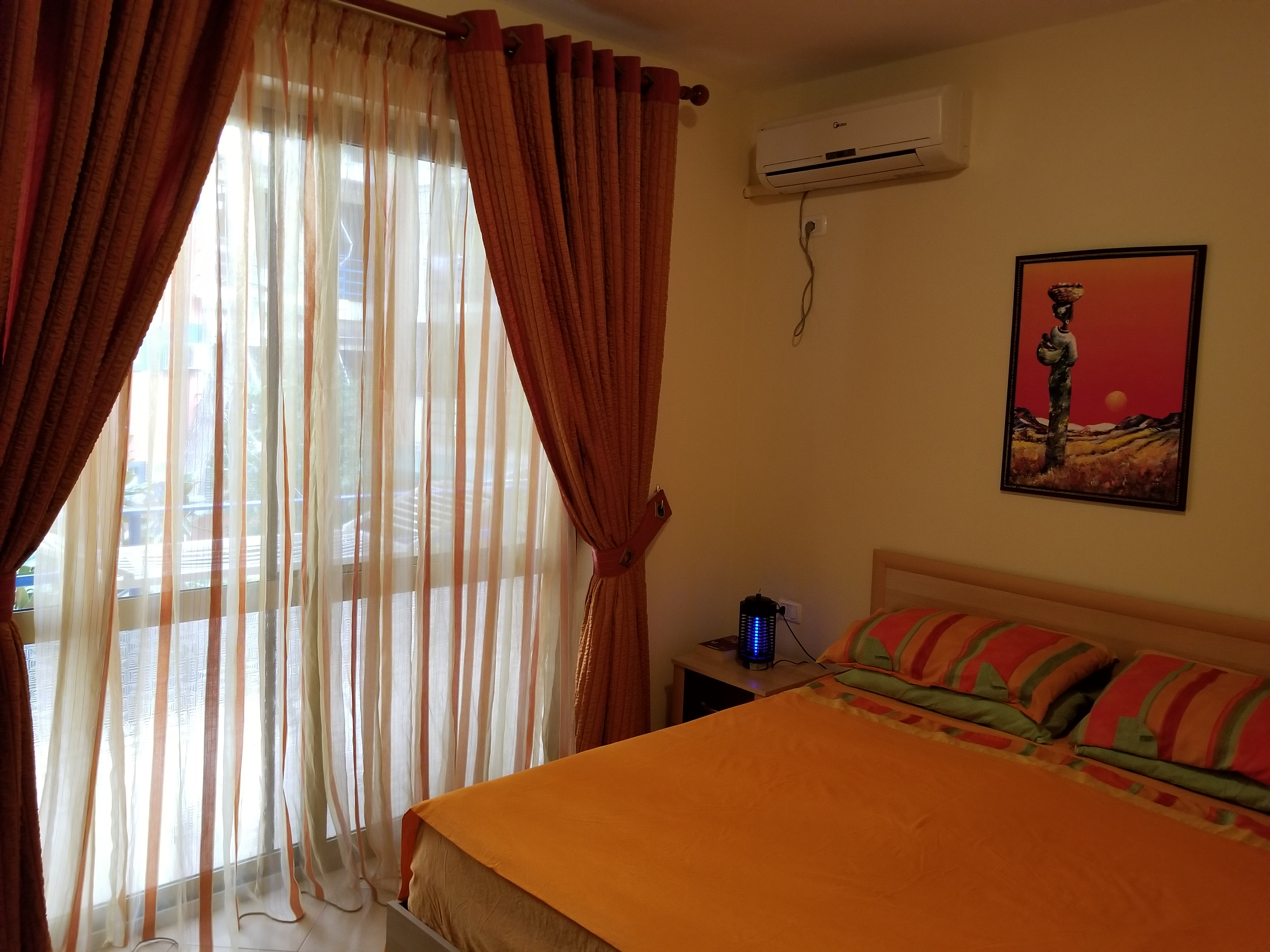 Shitet apartament 1+1+garazh ne Golem