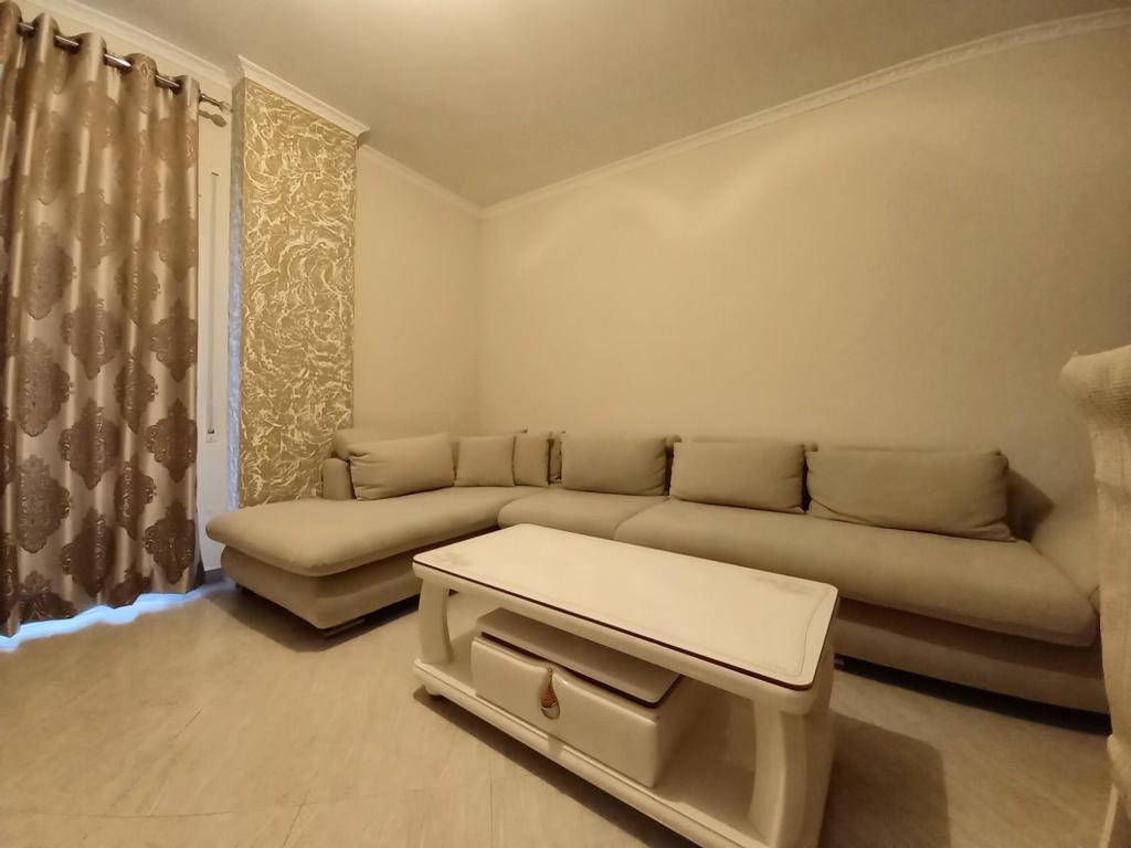 JEPET ME QIRA APARTAMENT 2+1 FRESK