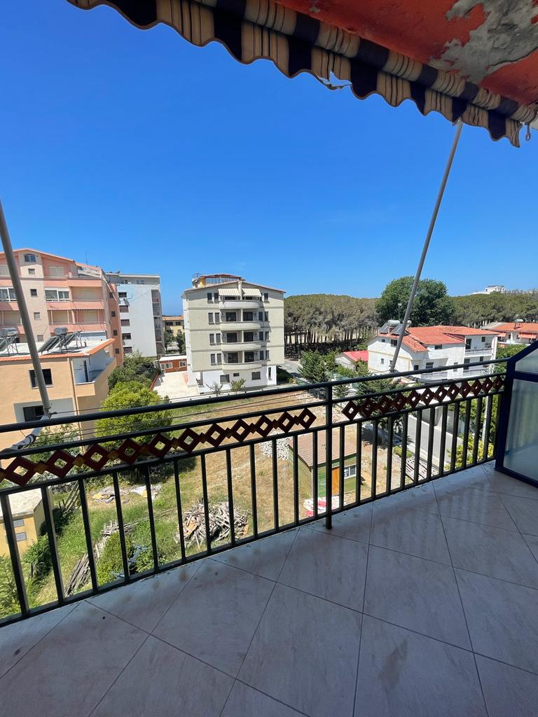 Shtepi plazhi ne golem 